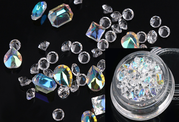 CLEAR FACETED RHINESTONES