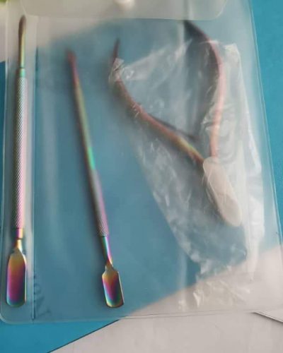RAINBOW MANICURE CUTICLE NIPPER 2 IN 1 PUSHER - IMAGE 2