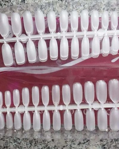 ROUND NAIL TIPS NATURAL - IMAGE 1